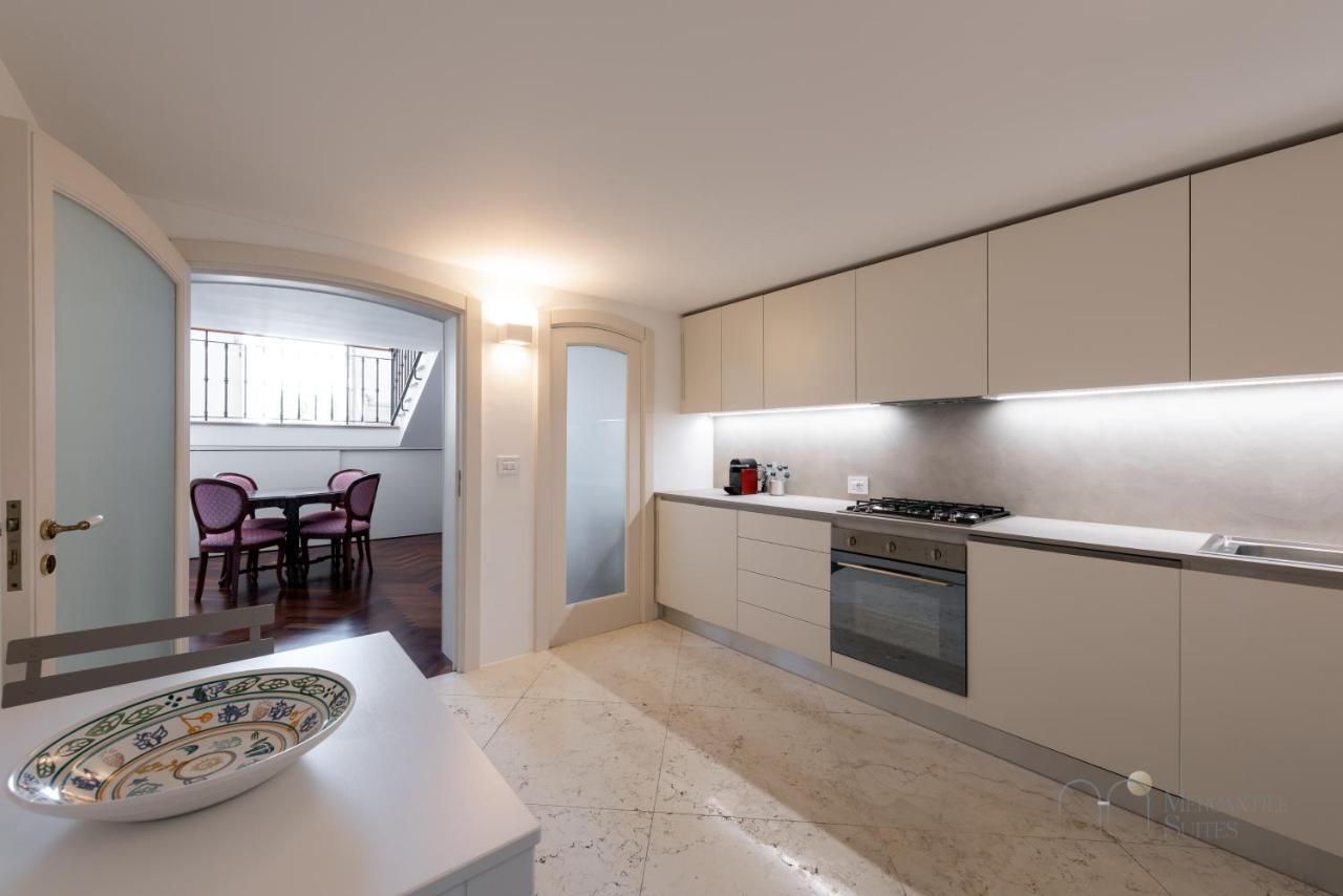 Mercantile Suites - Bari Vecchia Eksteriør billede